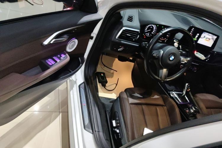 Used BMW 1 Series 2022 125i M Sport Night Edition Driver Seat