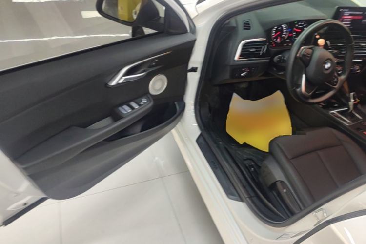 Used BMW 1 Series 2022 120i M Sport Edition Driver Seat