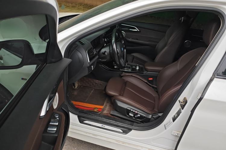 Used BMW 1 Series 2022 120i M Sport Night Edition Driver Seat