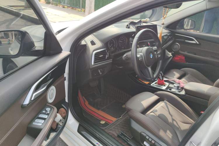 Used BMW 1 Series 2022 125i M Sport Night Edition Driver Seat