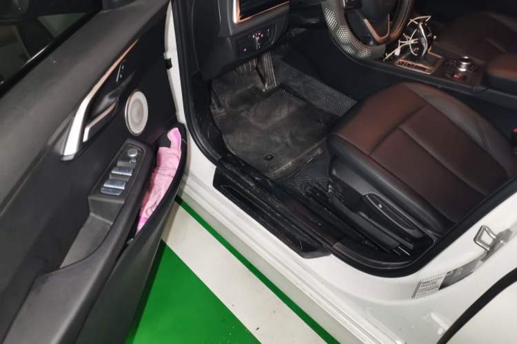 Used BMW 1 Series 2022 120i M Sport Edition Driver Seat