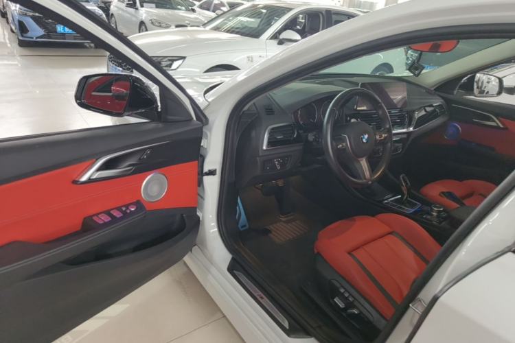 Used BMW 1 Series 2022 125i M Sport Night Edition Driver Seat