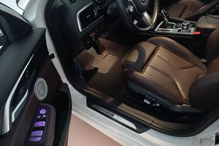 Used BMW 1 Series 2022 125i M Sport Night Edition Driver Seat