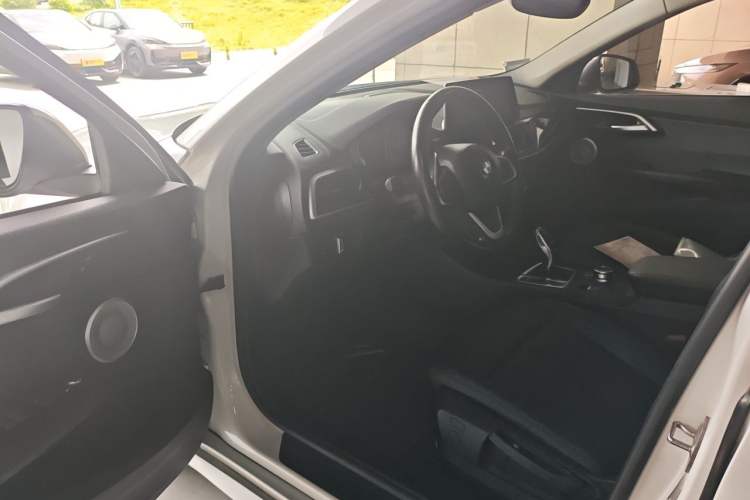 Used BMW 1 Series 2022 120i M Sport Edition Driver Seat