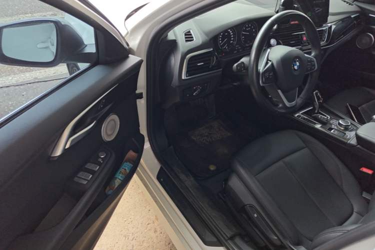 Used BMW 1 Series 2022 120i M Sport Edition Driver Seat