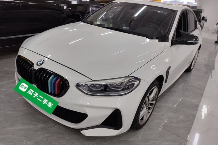 Used BMW 1 Series 2022 120i M Sport Night Edition Guazi used car, China used car export, Used car for sale, Used cars, Cheapest cars for sale
