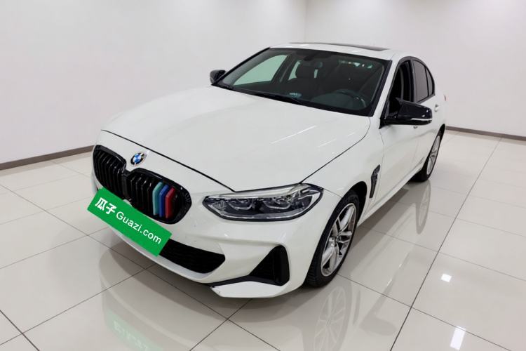 Ojetý BMW 1 Series 2022 120i M Sport Night Edition Guazi used car, China used car export, Used car for sale, Used  cars, Cheapest cars for sale