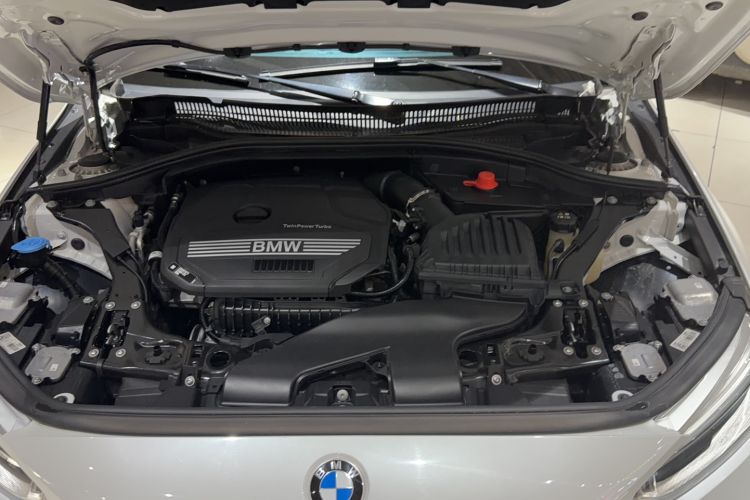 Used BMW 1 Series 2022 120i M Sport Edition Engine Bay
