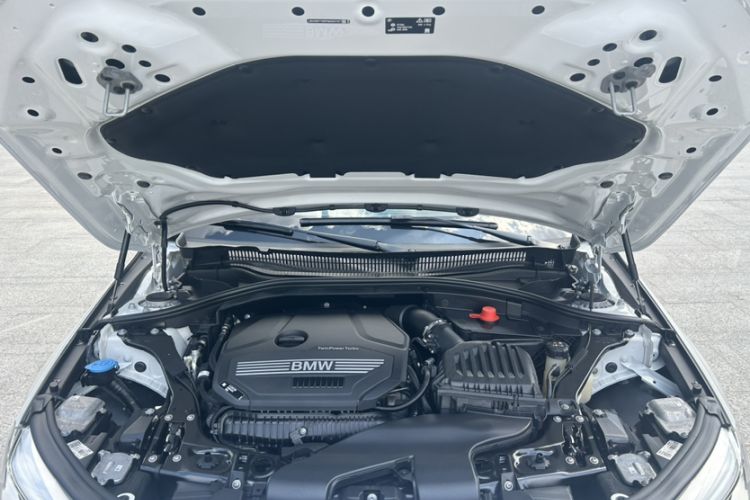 Used BMW 1 Series 2022 125i M Sport Night Edition Engine Bay