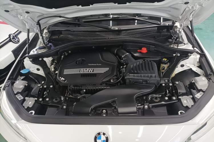 Used BMW 1 Series 2022 120i M Sport Edition Engine Bay