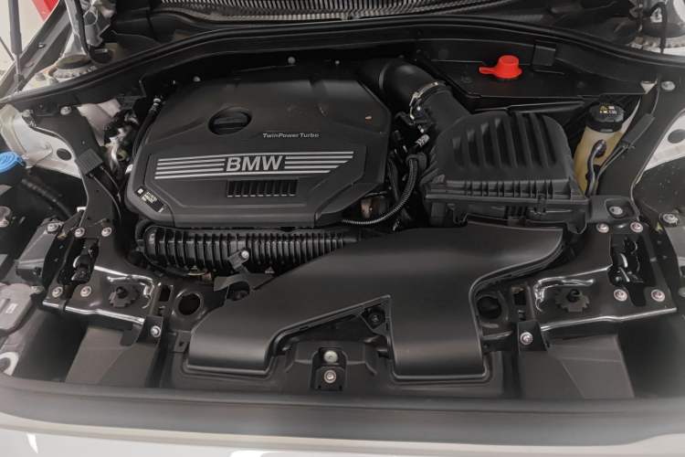 Used BMW 1 Series 2022 125i M Sport Night Edition Engine Bay