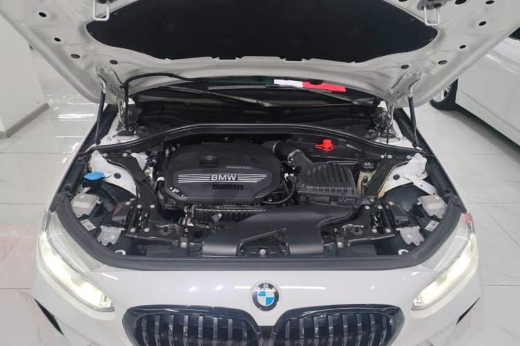 Used BMW 1 Series 2022 120i M Sport Night Edition Engine Bay
