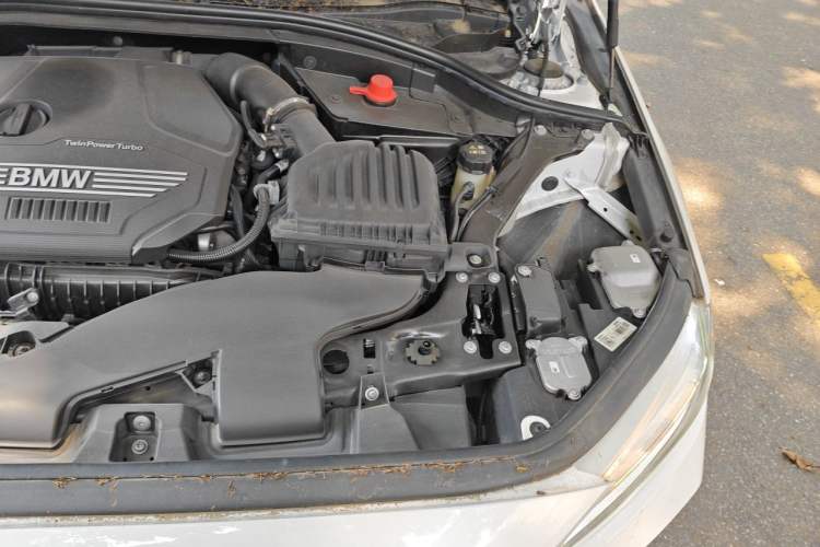 Used BMW 1 Series 2022 120i M Sport Night Edition Engine Bay Left