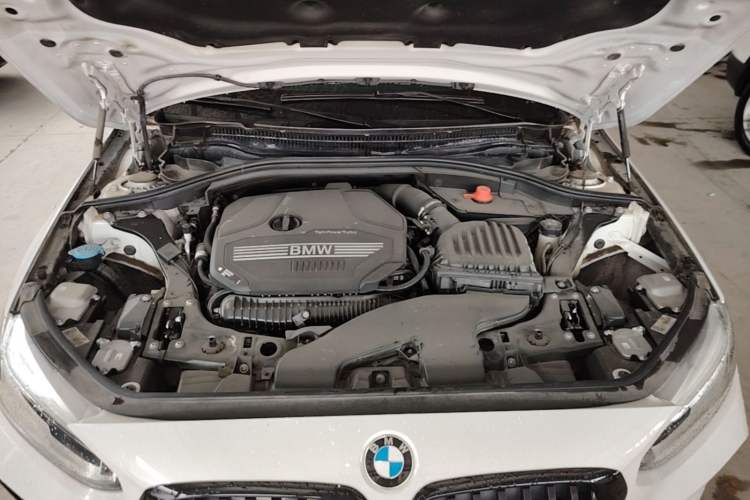 Used BMW 1 Series 2022 125i M Sport Night Edition Engine Bay