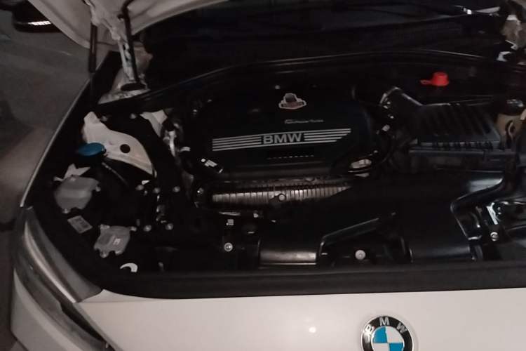 Used BMW 1 Series 2022 125i M Sport Night Edition Engine Bay Right