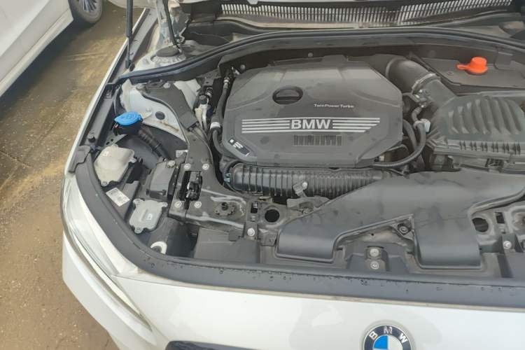 Used BMW 1 Series 2022 125i M Sport Night Edition Engine Bay Right