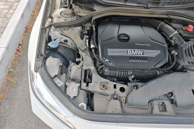 Used BMW 1 Series 2022 125i M Sport Night Edition Engine Bay Right