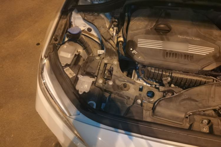 Used BMW 1 Series 2022 120i M Sport Night Edition Engine Bay Right