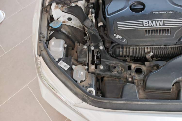 Used BMW 1 Series 2022 125i M Sport Night Edition Engine Bay Right