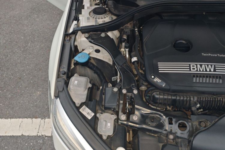 Used BMW 1 Series 2022 125i M Sport Night Edition Engine Bay Right