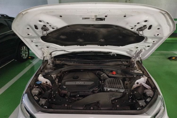 Used BMW 1 Series 2022 120i M Sport Night Edition Engine Bay