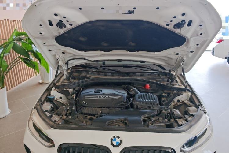 Used BMW 1 Series 2022 125i M Sport Night Edition Engine Bay