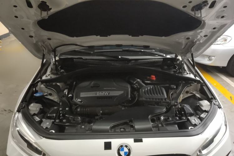 Used BMW 1 Series 2022 125i M Sport Night Edition Engine Bay