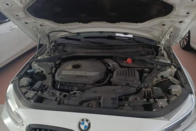 Used BMW 1 Series 2022 125i M Sport Night Edition Engine Bay