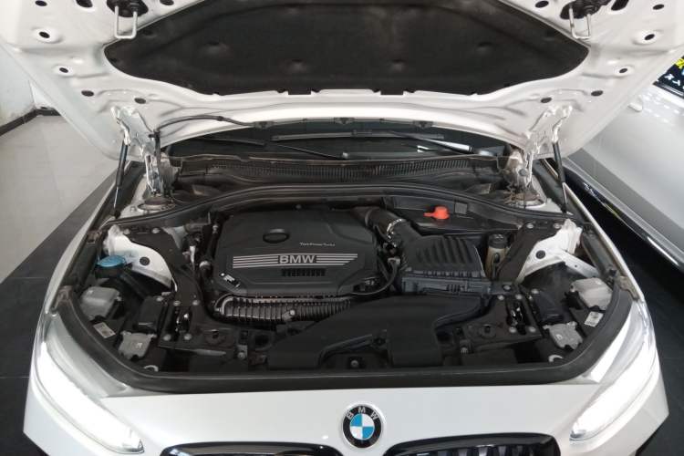 Used BMW 1 Series 2022 125i M Sport Night Edition Engine Bay