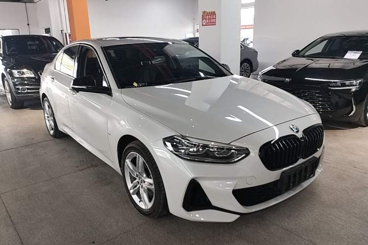 Used BMW 1 Series 2022 120i M Sport Night Edition Exterior 1