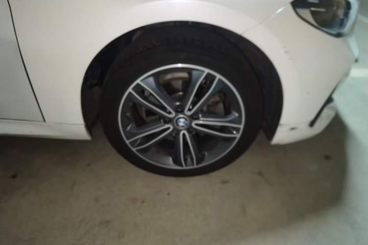 Used BMW 1 Series 2022 120i M Sport Edition Exterior 1