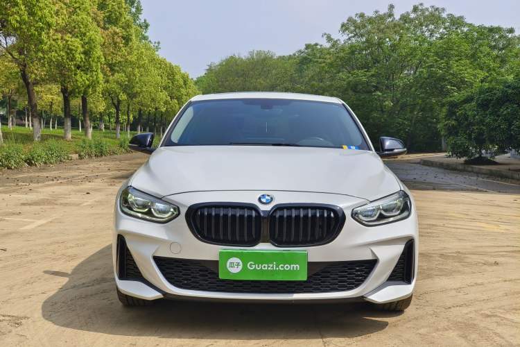 Used BMW 1 Series 2022 125i M Sport Night Edition Exterior 1