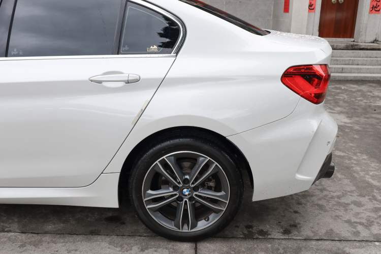 Used BMW 1 Series 2022 120i M Sport Edition Exterior 11