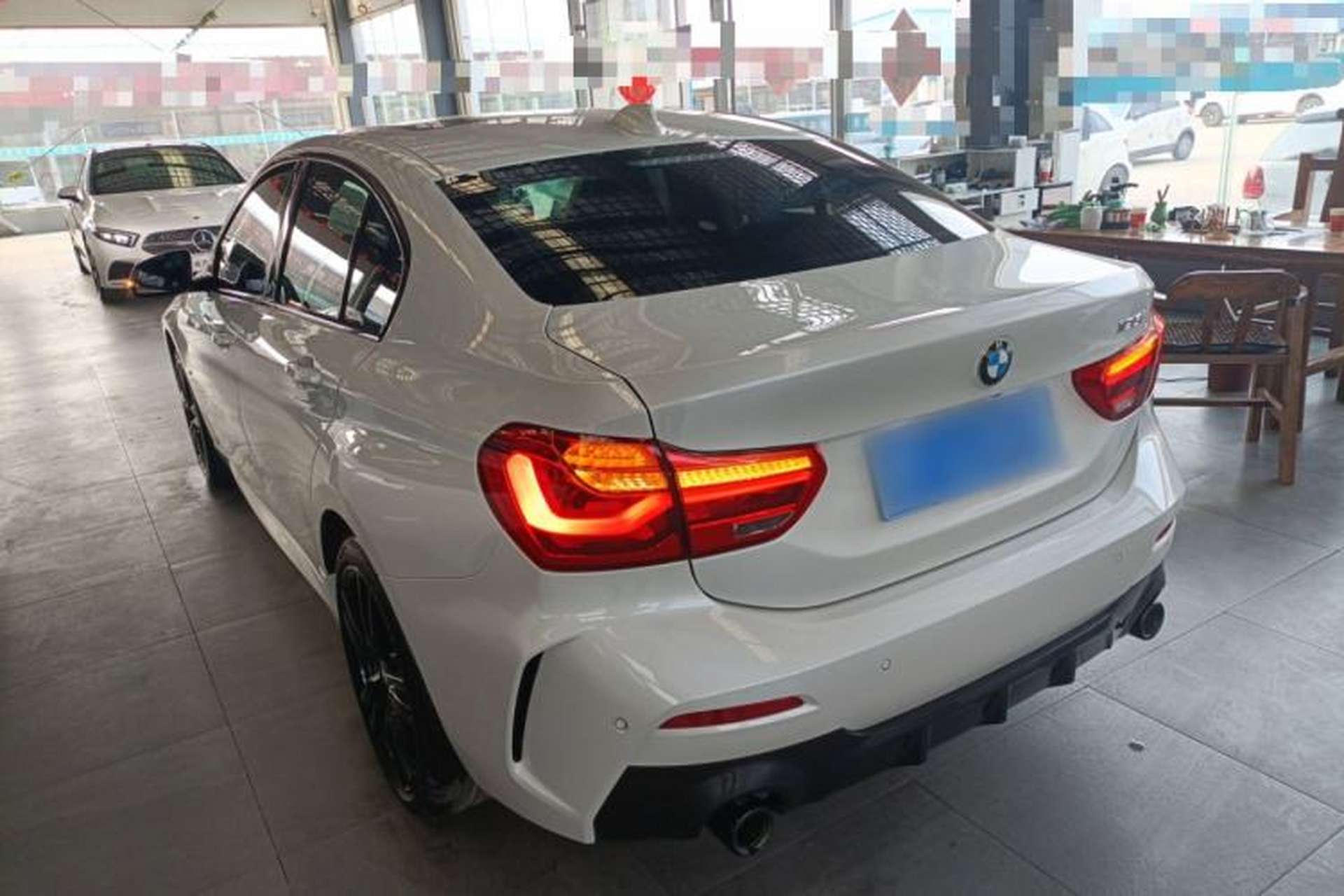 Used BMW 1 Series 2022 125i M Sport Night Edition Exterior 2