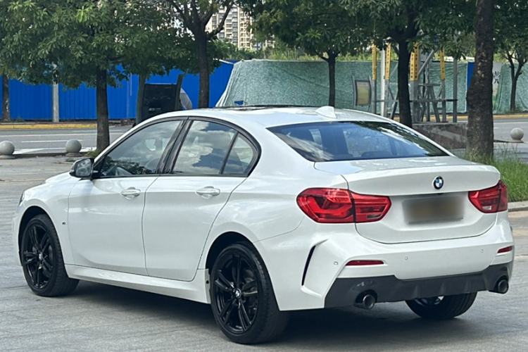 Used BMW 1 Series 2022 125i M Sport Night Edition Exterior 3