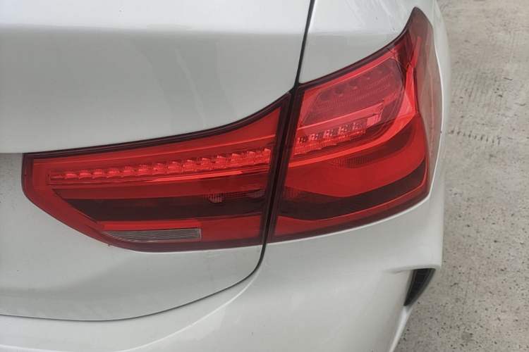 Used BMW 1 Series 2022 125i M Sport Night Edition Exterior 3