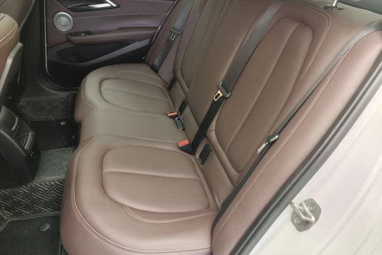 Used BMW 1 Series 2022 120i M Sport Night Edition Exterior 3