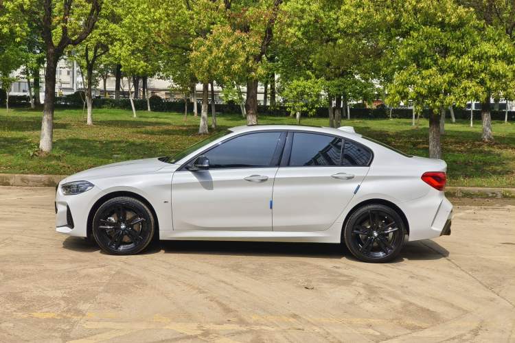 Used BMW 1 Series 2022 125i M Sport Night Edition Exterior 3