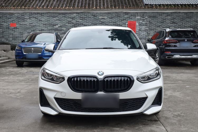 Used BMW 1 Series 2022 120i M Sport Edition Exterior 4