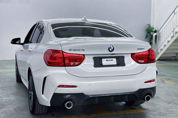 Used BMW 1 Series 2022 120i M Sport Edition Exterior 4