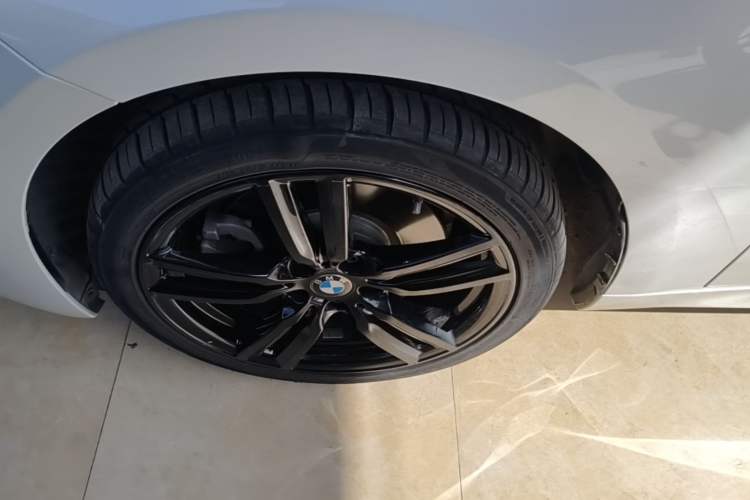 Used BMW 1 Series 2022 125i M Sport Night Edition Exterior 4