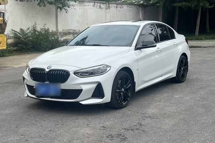 Used BMW 1 Series 2022 125i M Sport Night Edition Exterior 4