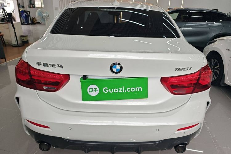 Used BMW 1 Series 2022 125i M Sport Night Edition Exterior 5