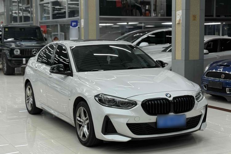 Used BMW 1 Series 2022 120i M Sport Night Edition Exterior 5