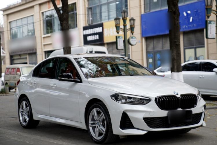 Used BMW 1 Series 2022 120i M Sport Night Edition Exterior 5
