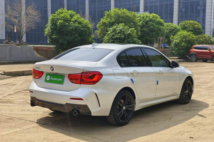 Used BMW 1 Series 2022 125i M Sport Night Edition Exterior 6