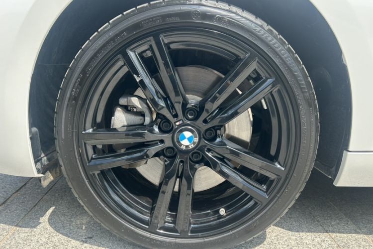 Used BMW 1 Series 2022 125i M Sport Night Edition Exterior 7