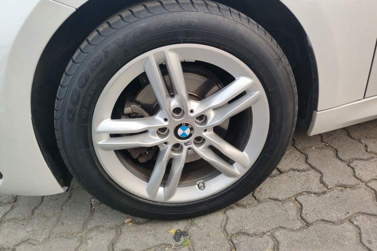 Used BMW 1 Series 2022 120i M Sport Night Edition Exterior 7