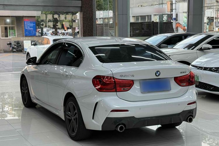 Used BMW 1 Series 2022 120i M Sport Edition Exterior 7