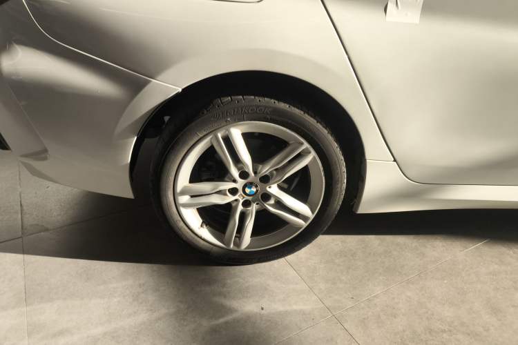 Used BMW 1 Series 2022 120i M Sport Night Edition Exterior 8